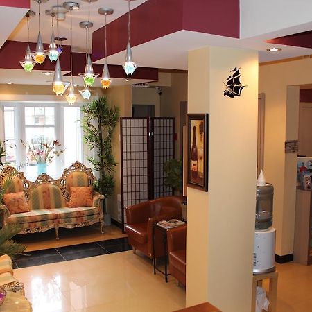 Le Saint-Malo Hotel Montreal Zewnętrze zdjęcie
