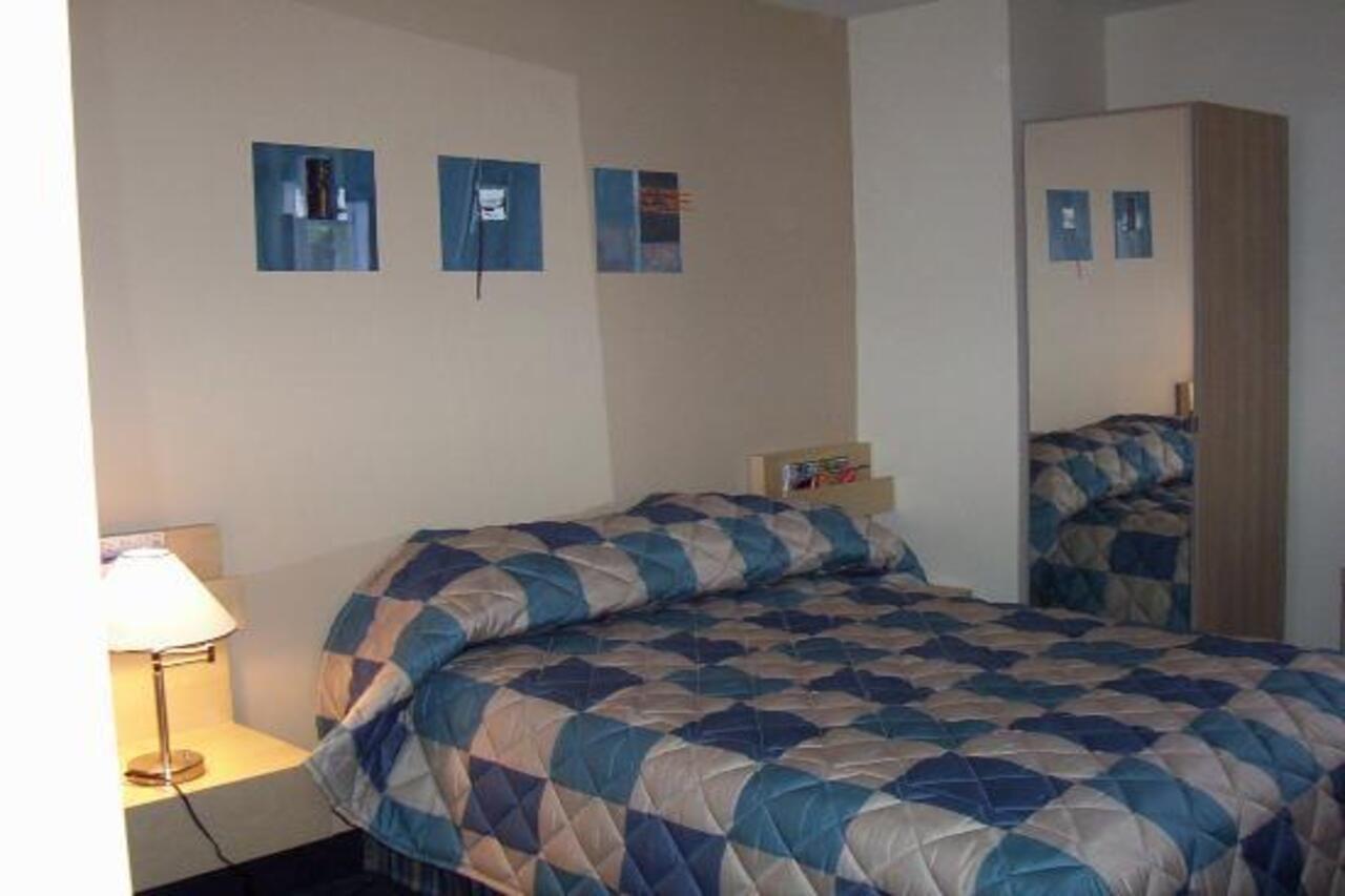 Le Saint-Malo Hotel Montreal Zewnętrze zdjęcie