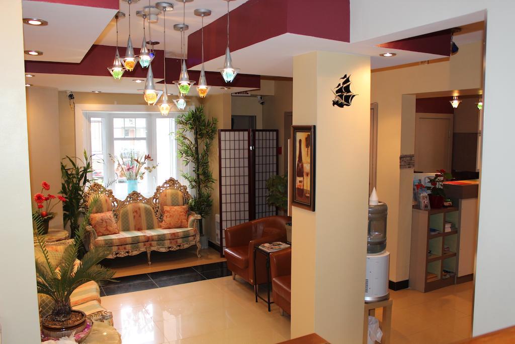 Le Saint-Malo Hotel Montreal Zewnętrze zdjęcie